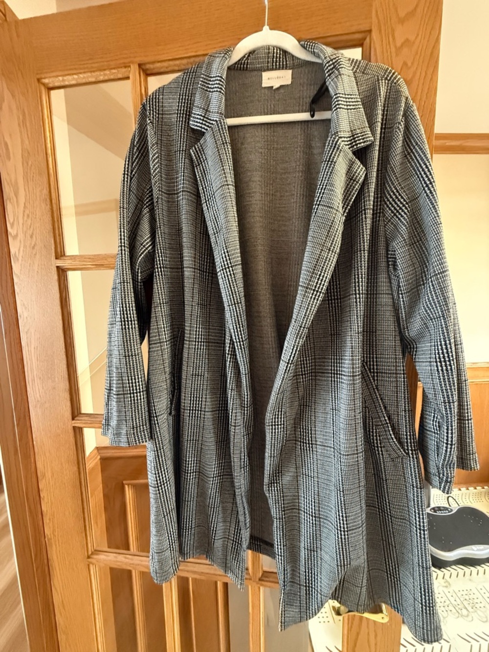 MELLODAY Black, White and Brown Plaid Blazer/Jacket